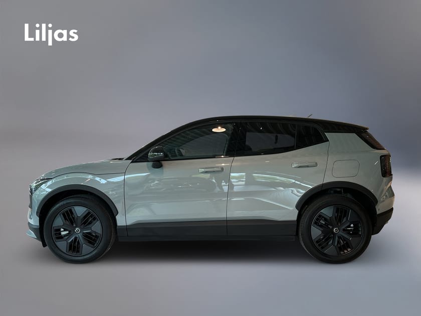 Bild 3 av Volvo EX30 Cross Country Twin Motor Performance M Perform Ultra//360-Kamera//Glastak//