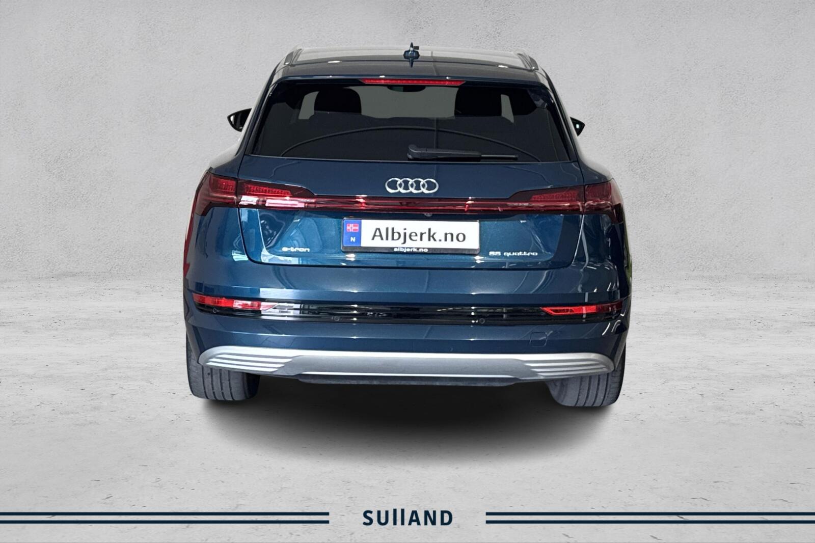 Thumnail bilde 3 av Audi e-tron 55 quattro