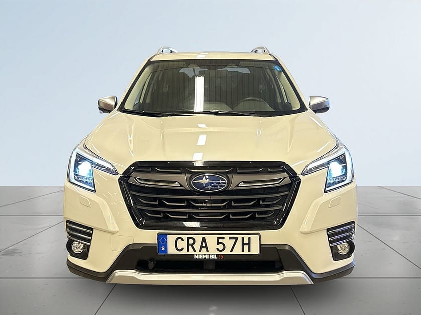 Bild 2 av Subaru Forester e-Boxer XFuel Nybilsgaranti/Drag/MoK-värm/Kamera/SoV