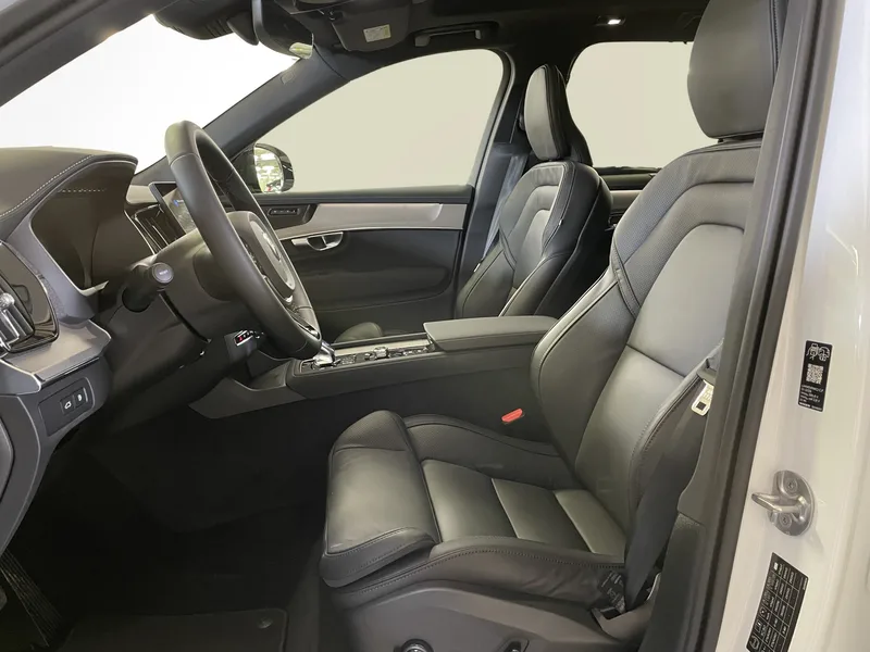 Bild 11 av 15 – Volvo XC90 T8 Ultra Black Edition