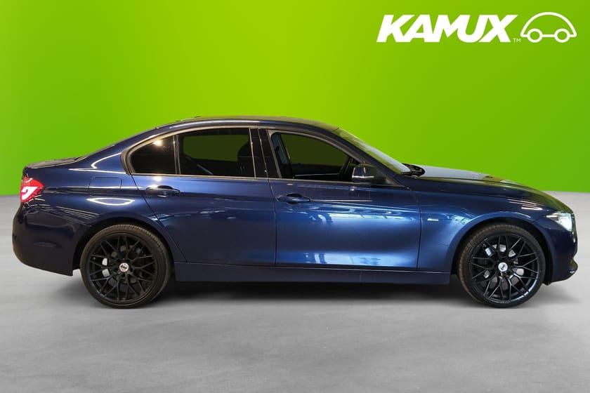 Bild 2 av BMW 318d Sedan Sport-line Rattvärme