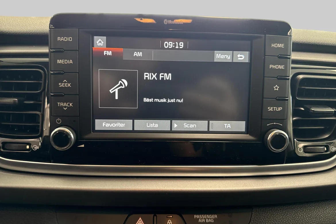 picture of a car