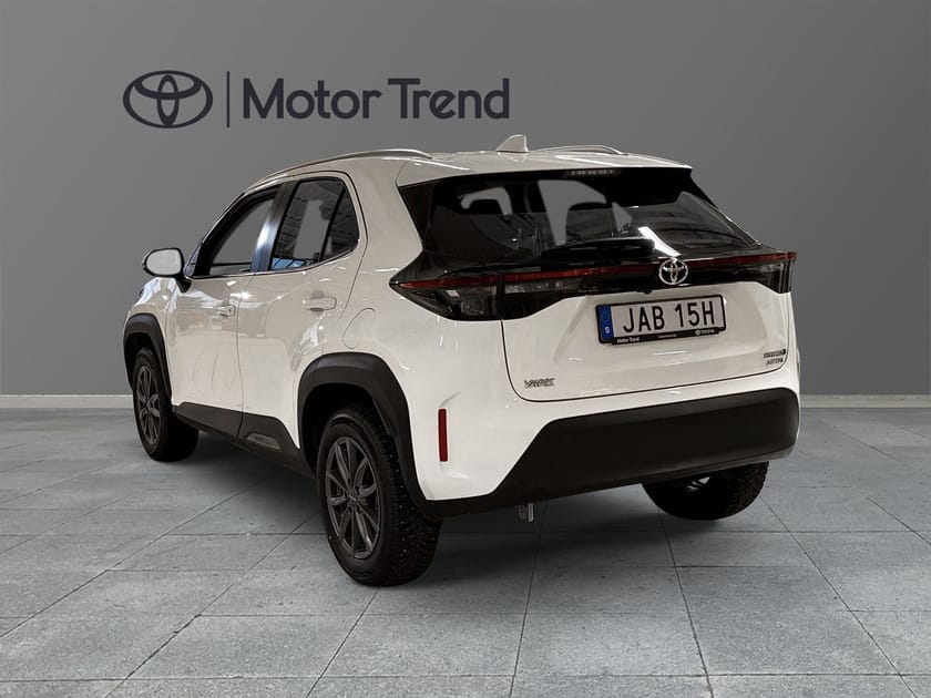 Bild 2 av Toyota Yaris Cross Hybrid AWD-i 1,5 Active LED-ramp M-värmare Vhjul