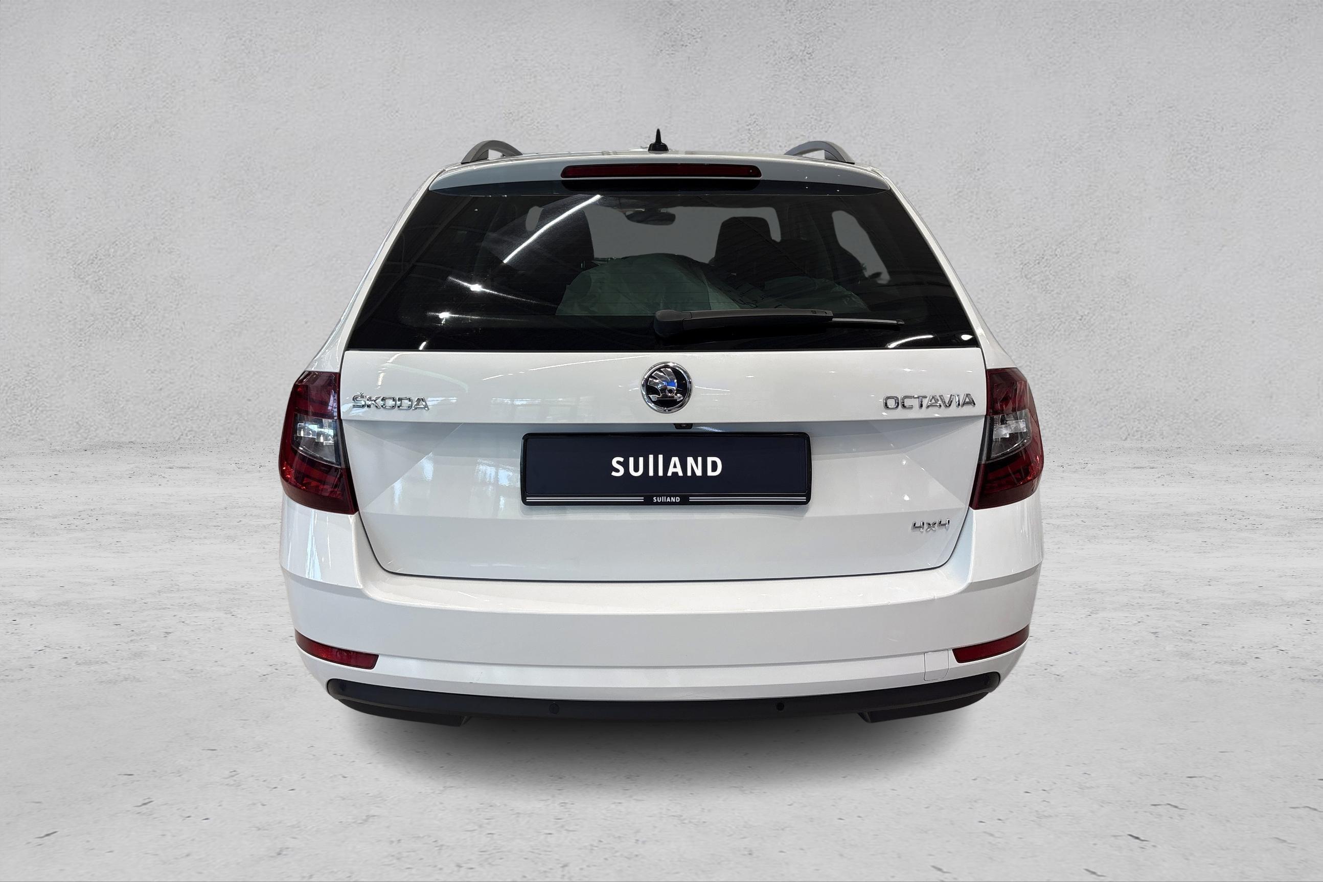 Thumnail bilde 3 av Škoda Octavia Stasjonsvogn