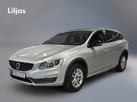 Volvo V60 Cross Country D3 Momentum Business E//Dragkrok
