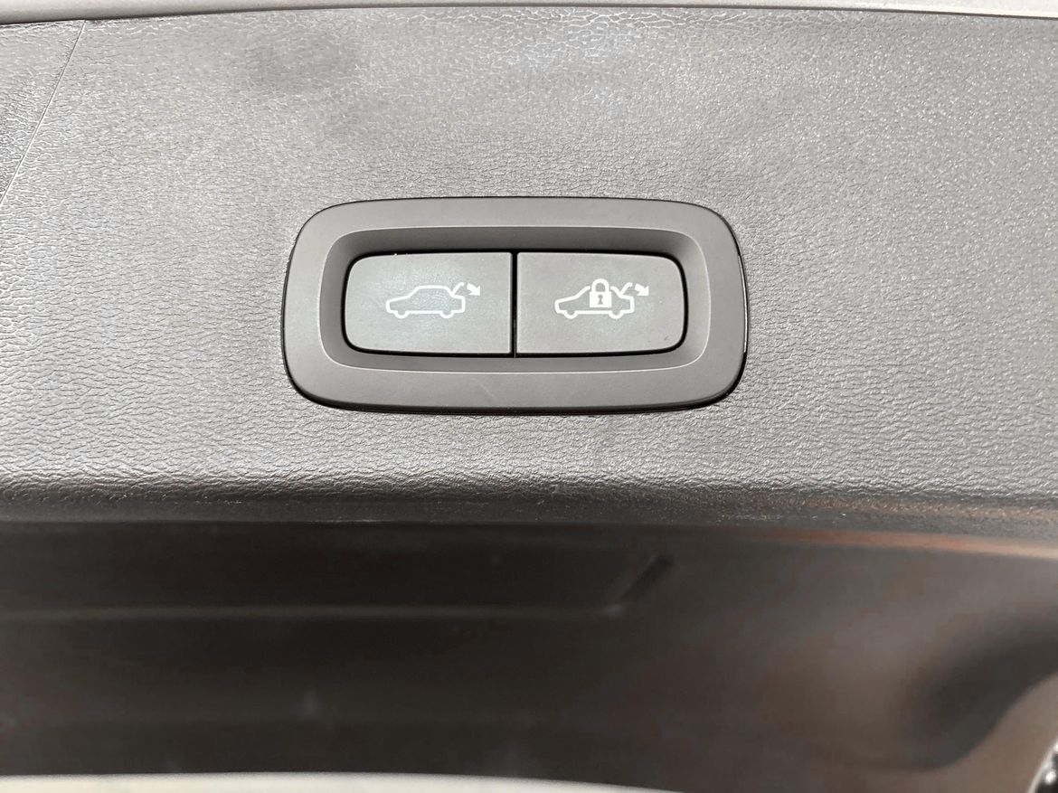 Volvo XC40 2024 - miniatyr 12