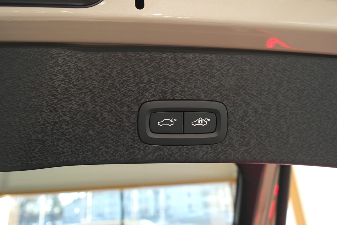 Volvo EC40 2025 - miniatyr 12