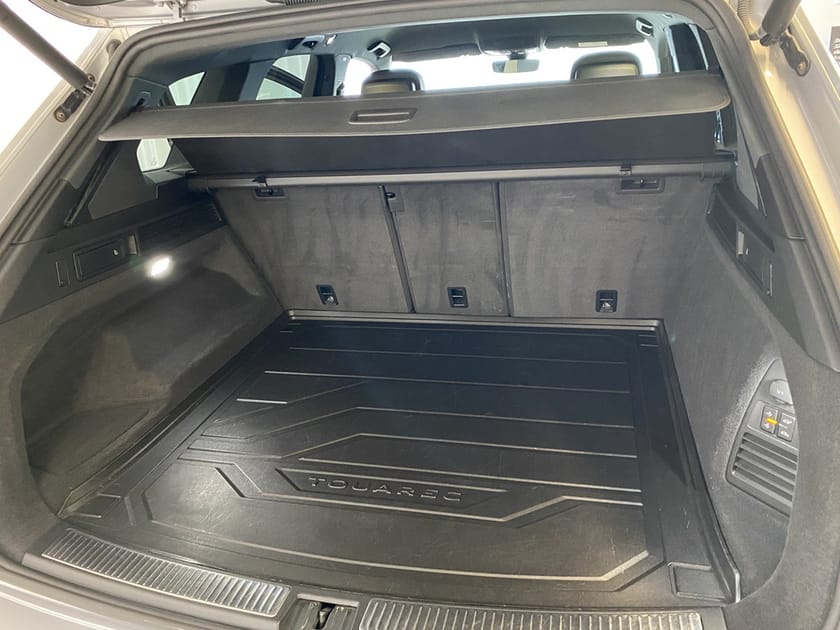 Bild 4 av Volkswagen Touareg V6 TDI 4MOTION 210 KW / 286 HK
