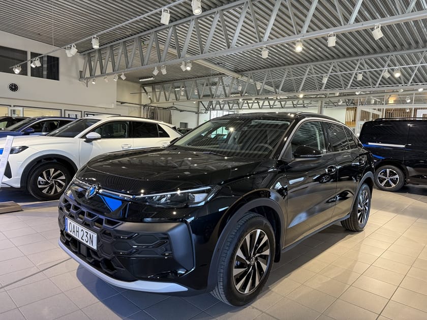 Bild 1 av Volkswagen T-Roc PB   LIFE 1.5 ETSI (150 HK) 7 VXL DSG