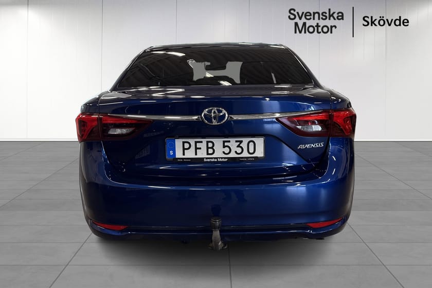 Bild 5 av Toyota Avensis Sedan 1.8 147hk | Intense Edition | Navi | Nyservad | Drag