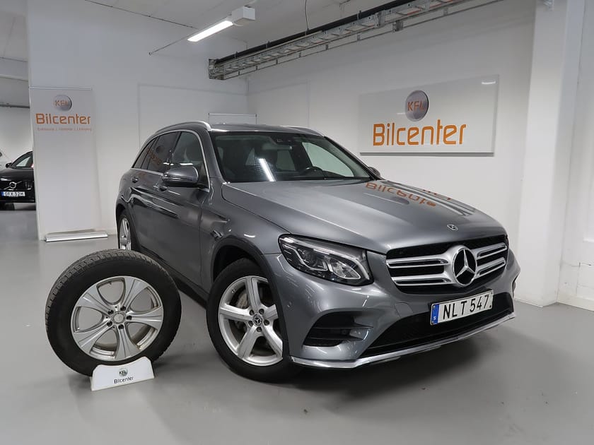 Bild 1 av Mercedes-Benz GLC 220 d 4MATIC AMG Line V-Däck ingår Drag-Kamera-Värmare-