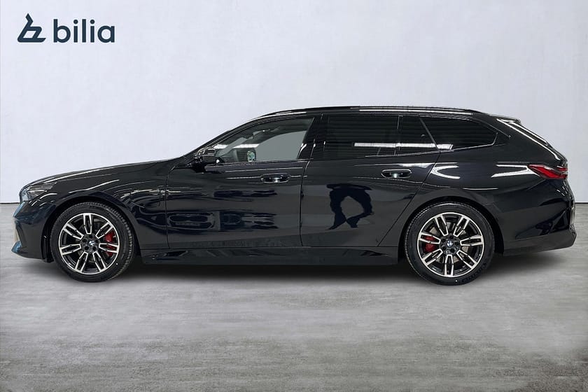 Bild 3 av BMW 530e xDrive Touring M-Sport | DEMOBIL | Drag | Head-Up | H&K
