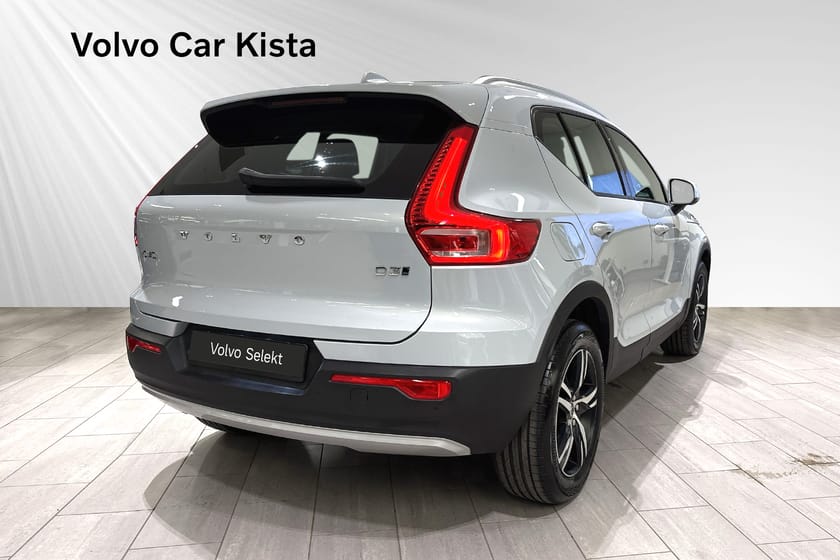 Bild 5 av Volvo XC40 D3 AWD Momentum Edition B-Kamera Rattvärme