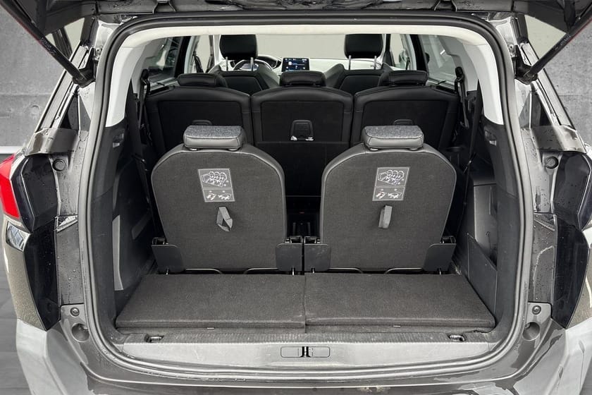 Bilde 5 av Peugeot 5008 5008/131hk/aut/Cruise/Delskinn/Panorama/Kam,7seter/S+V