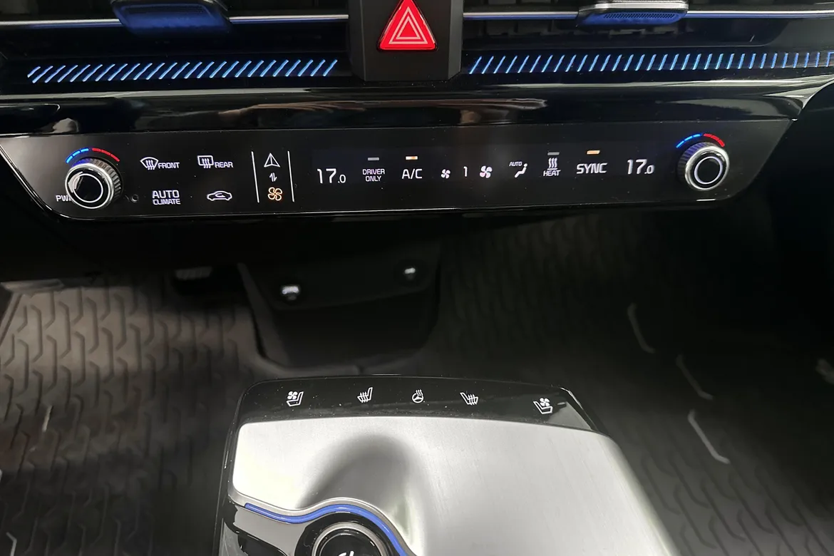 picture of a car