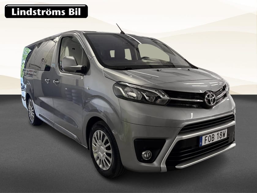 Bild 3 av Toyota Proace Verso Shuttle Long 2.0 180hk S&V-Hjul 9-Sits Moms
