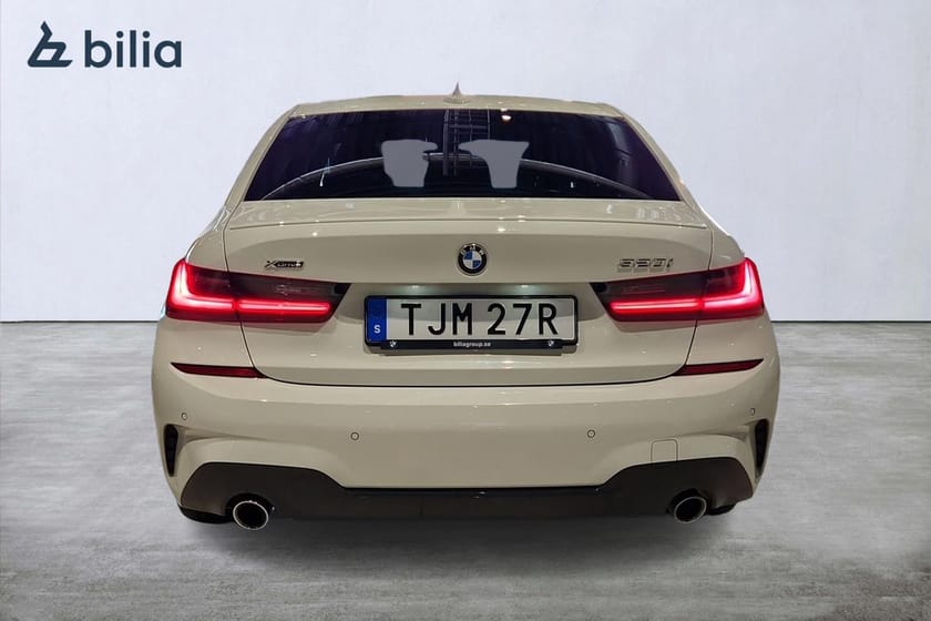 Bild 5 av BMW 320i xDrive Sedan M Sport Navi Hifi Drag