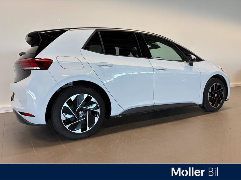 Bilde 3 av Volkswagen ID.3 Pure Businessline 52kWh 170hk