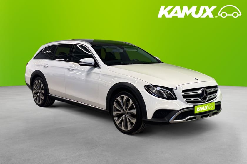 Bild 1 av Mercedes-Benz E 220 d 4MATIC All-Terrain 9G-Tronic Pano Luftfjädring Widescreen Navi
