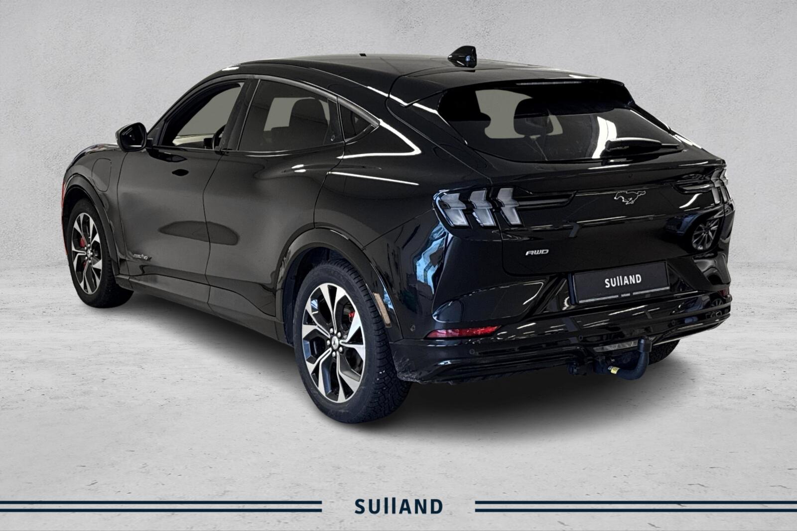 Thumnail bilde 2 av Ford Mustang Mach-E Long Range AWD