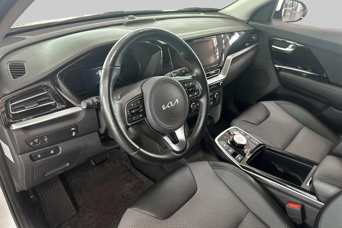 picture of a car