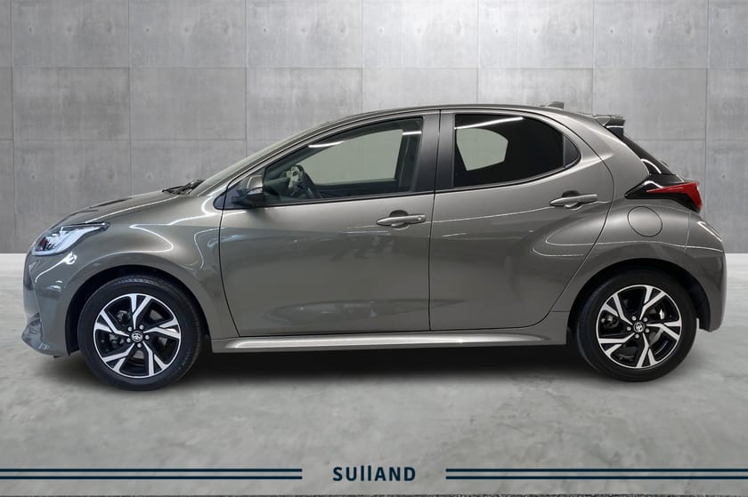 Bilde 2 av Toyota Yaris Hybrid 115 - Active Tech