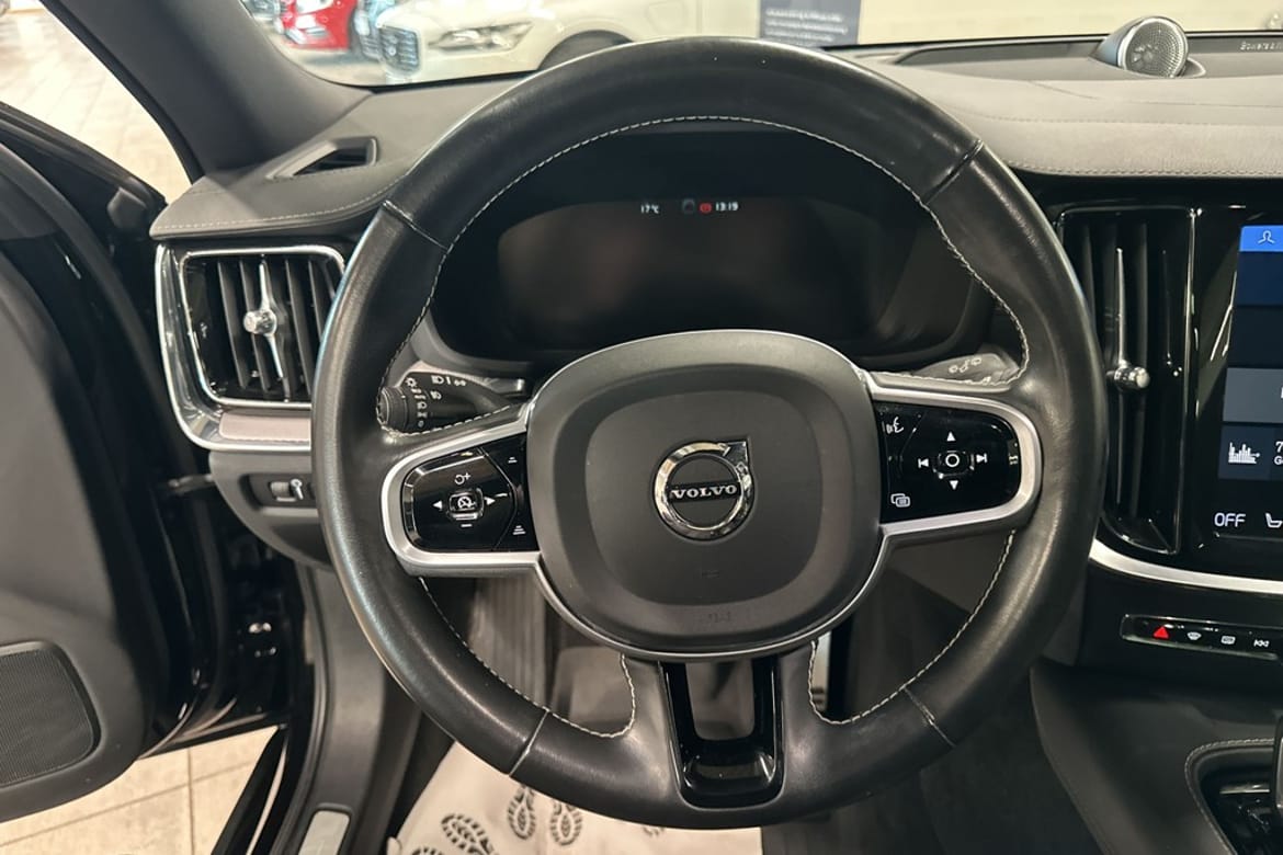 Volvo V60 2021 - miniatyr 9