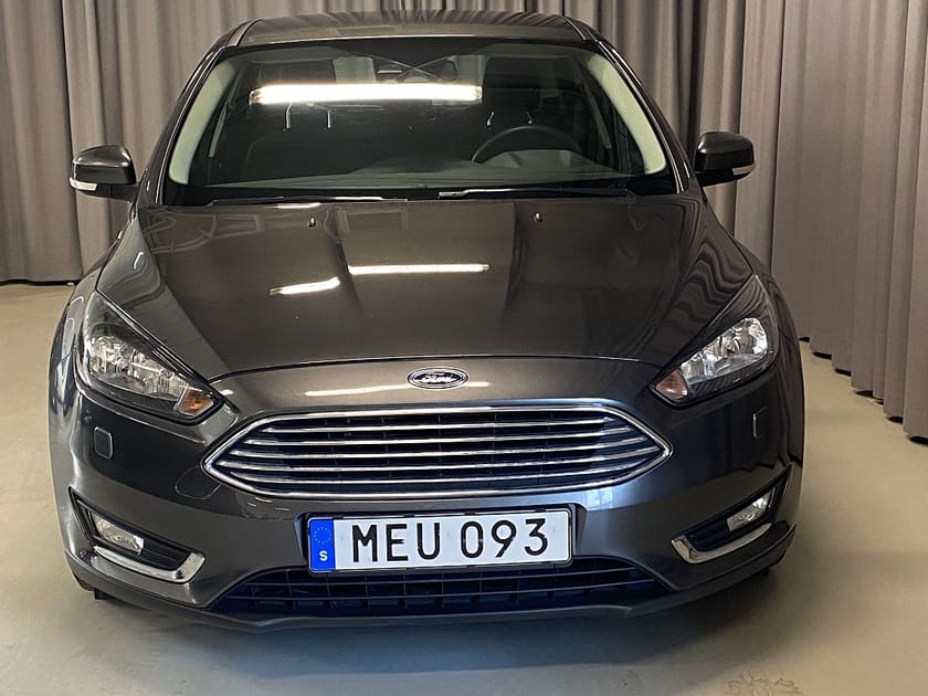 Bild 4 av Ford Focus Titanium 1.0 EcoBoost 125hk Manuell. Rattvärme