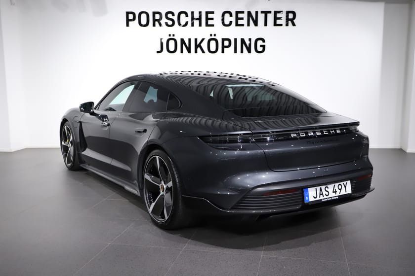 Bild 3 av Porsche Taycan Turbo S 761 hk