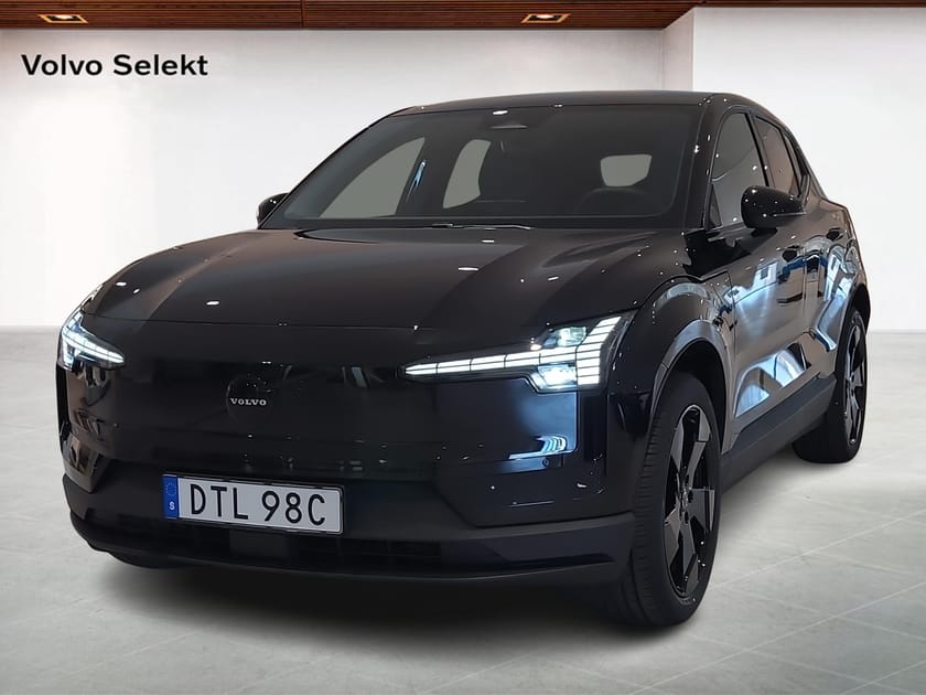 Bild 1 av Volvo EX30 Single Motor Extended Range SM Plus Black Edt Demo.