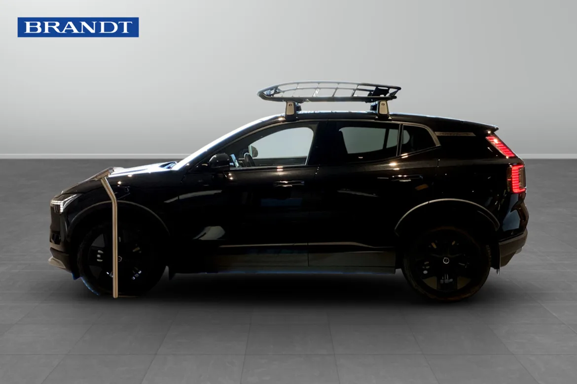 Volvo EX30 Cross Country Twin Motor Performance