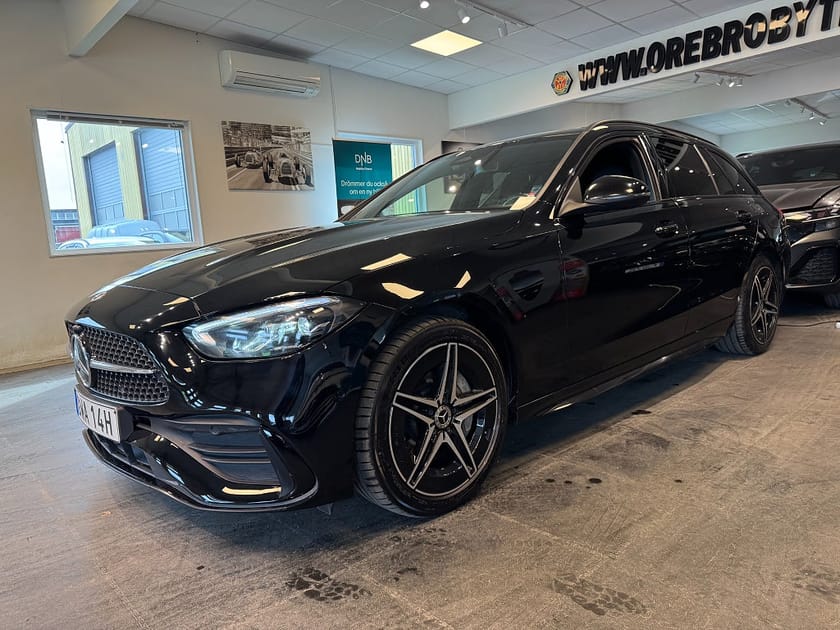 Bild 2 av Mercedes-Benz C 300 T e 9G-Tronic AMG Line Drag Värmare Night Gps