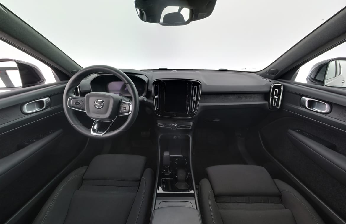 Volvo XC40 2023 - miniatyr 7