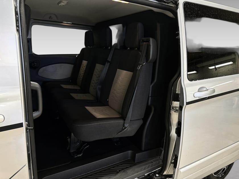 Bild 5 av Ford Transit Custom 310 Crew Van Tra D-hytt skåp 130 Lim L2