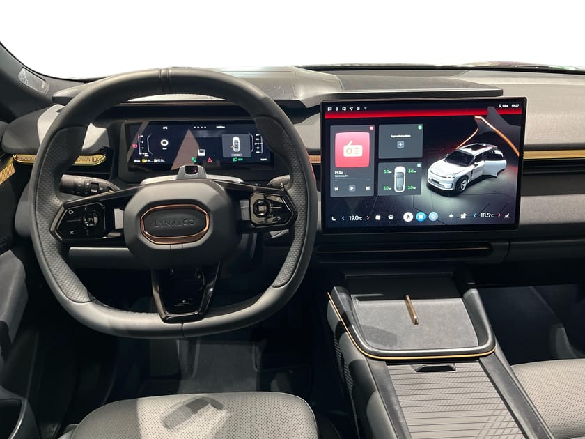 Bild 5 av Lynk & Co 08 PHEV More