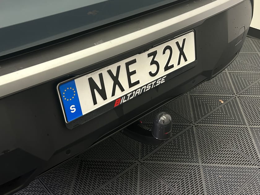 Bild 4 av Peugeot 5008 HYBRID 136 Peugot GT | Dragkrok | Alcantara