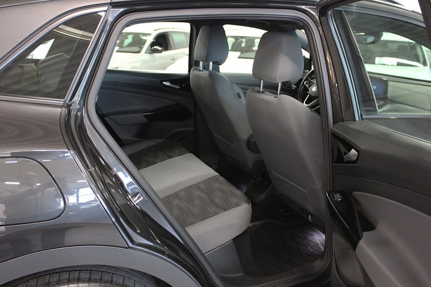 Bild 4 av Volkswagen ID.4 Pro Performance Komfort Infotaiment Assistans Plus 82Kw