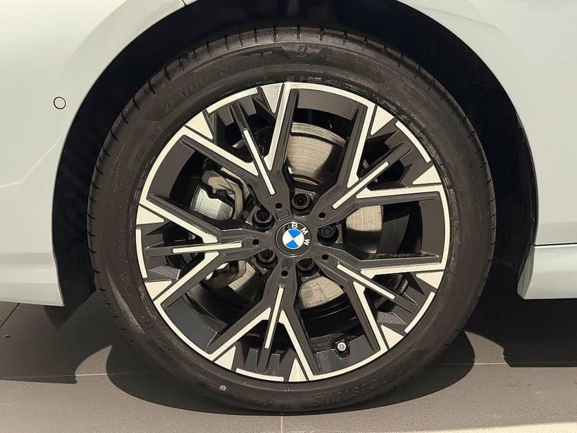 Bild 5 av BMW 120 M Sport Design Tonade Rutor Rattvärme 18" Park Assist