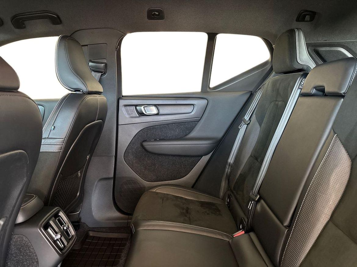 Volvo XC40 2020 - miniatyr 12