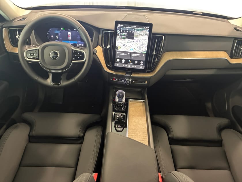 Bild 5 av Volvo XC60 T6 Plus Dark Nordic Edition
