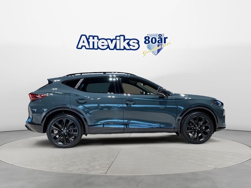 Bild 2 av CUPRA Formentor e-Hybrid 12mil | 1.5 204hk | ULTIMATE EDITION