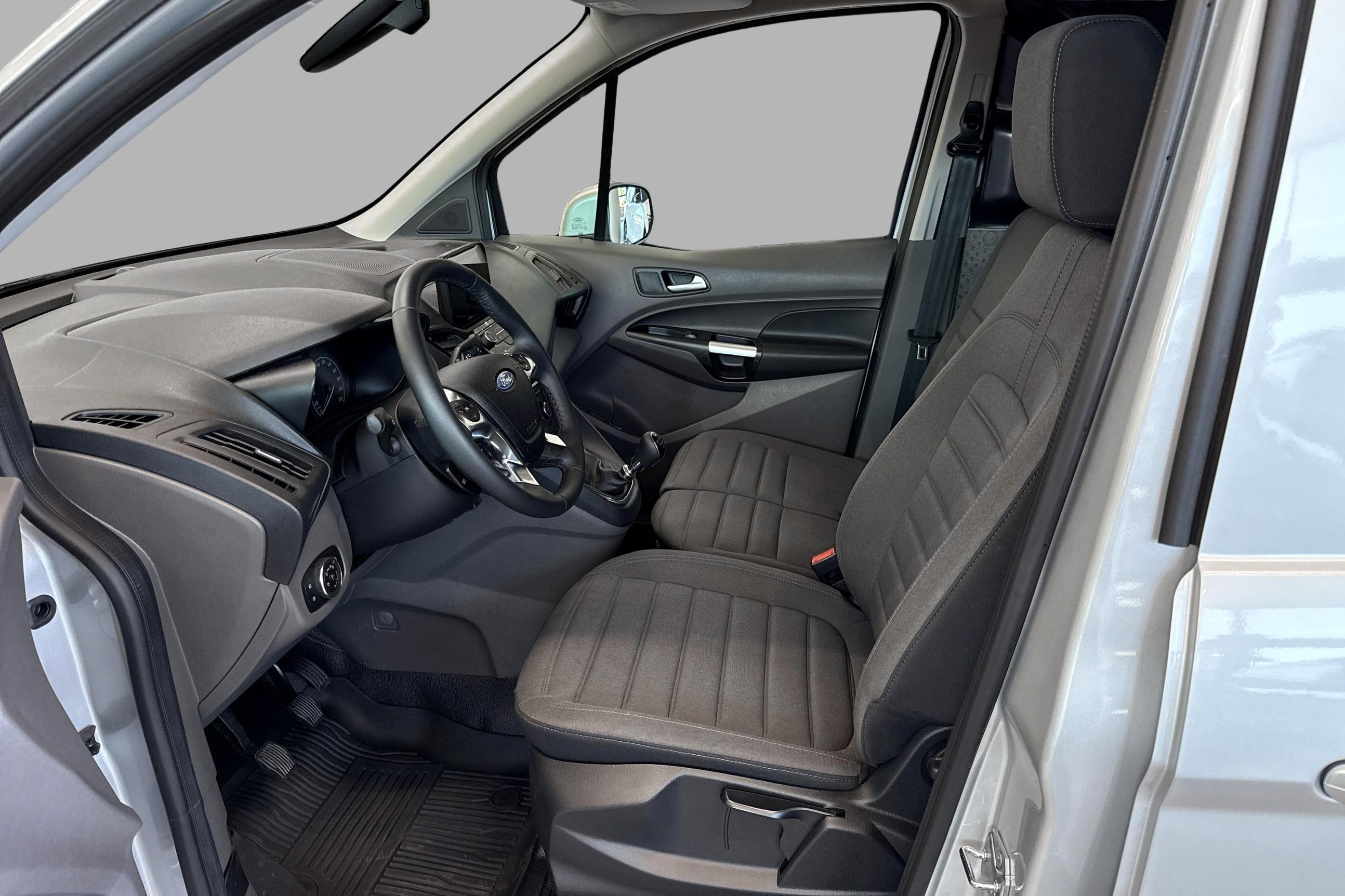 Thumnail bilde 2 av Ford Transit Connect 240 LWB