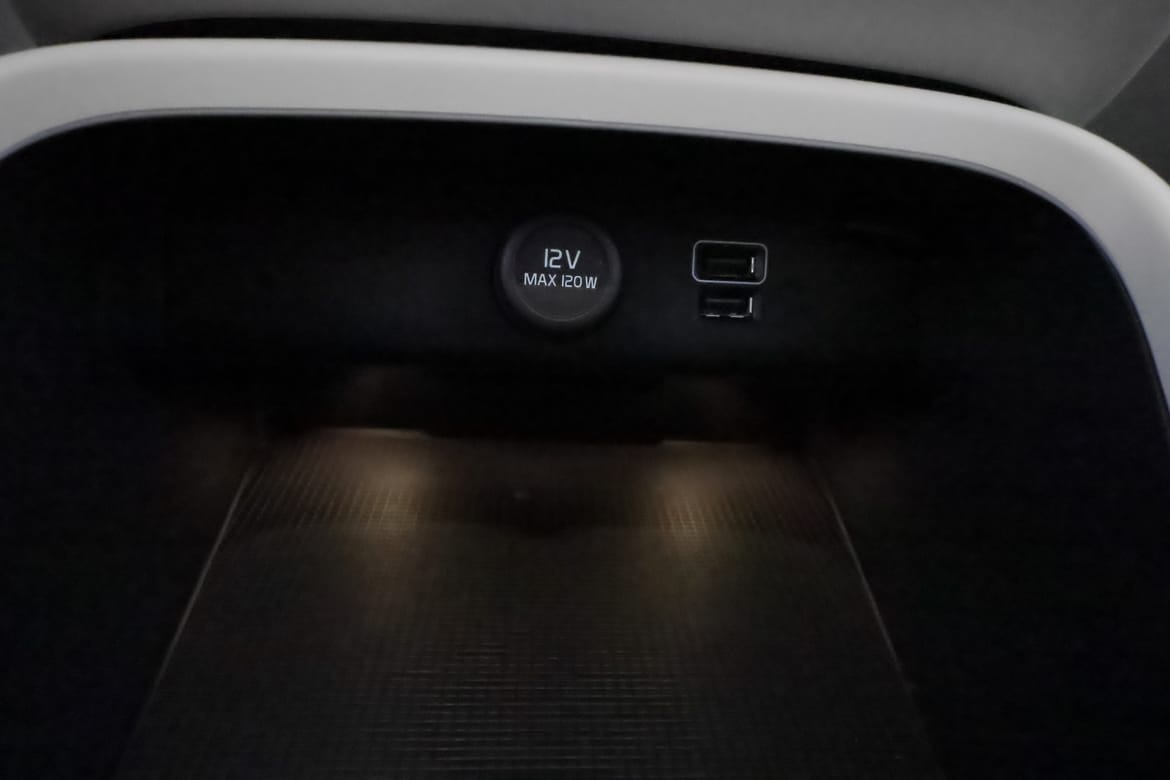 Volvo XC40 2022 - miniatyr 17