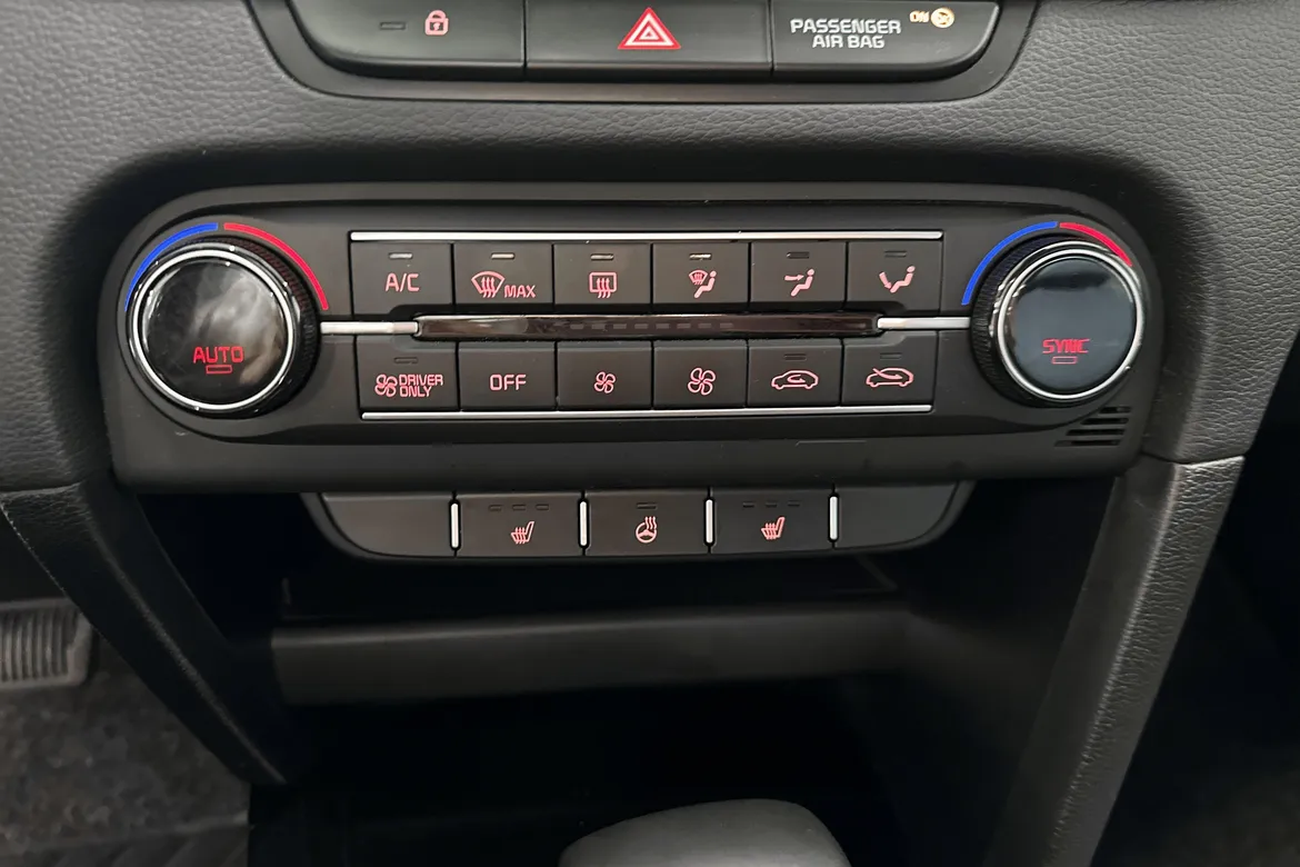 picture of a car