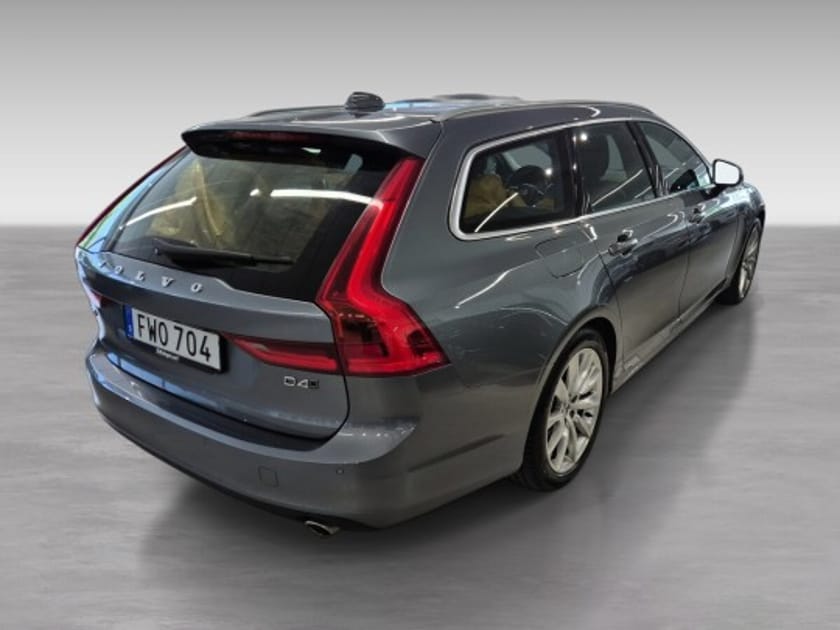 Bild 4 av Volvo V90 D4 AWD Momentum Advanced Edition
