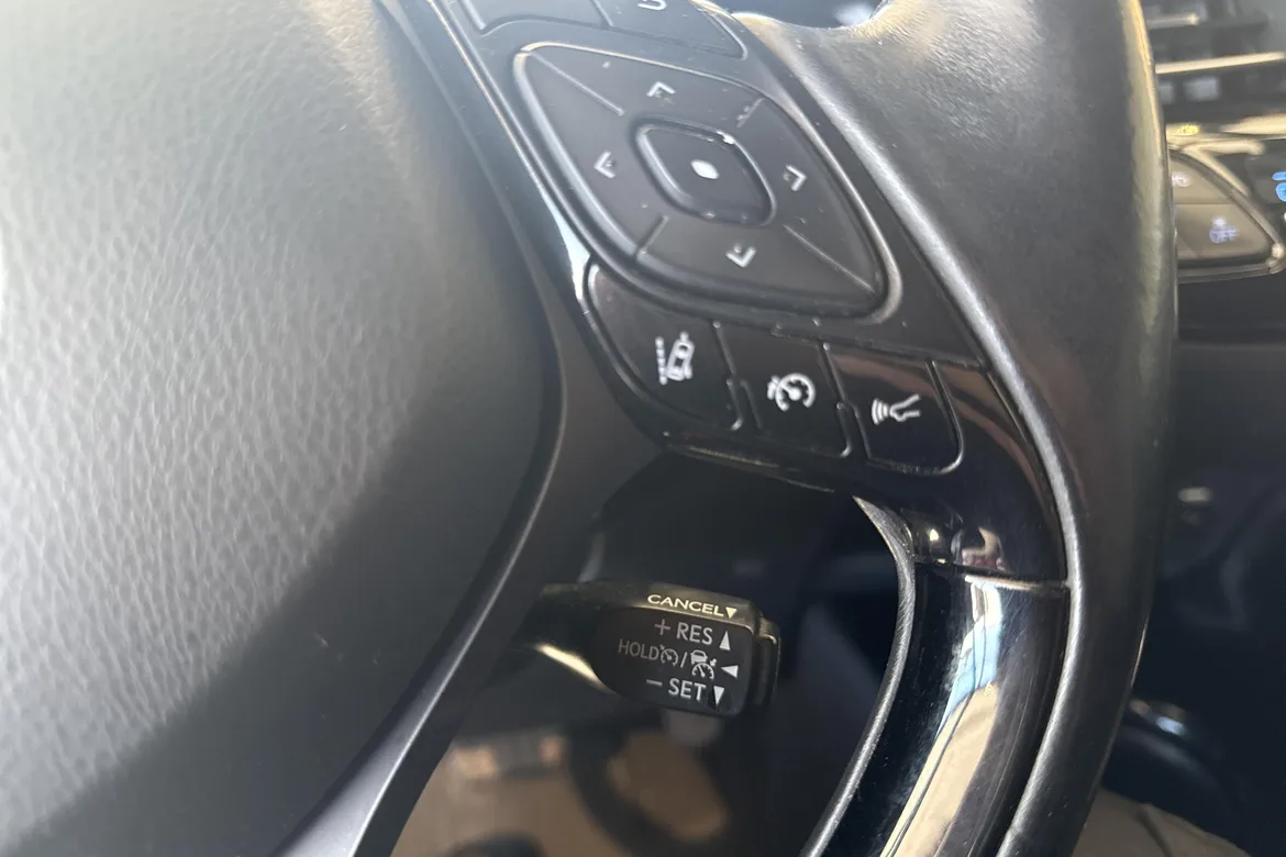 picture of a car
