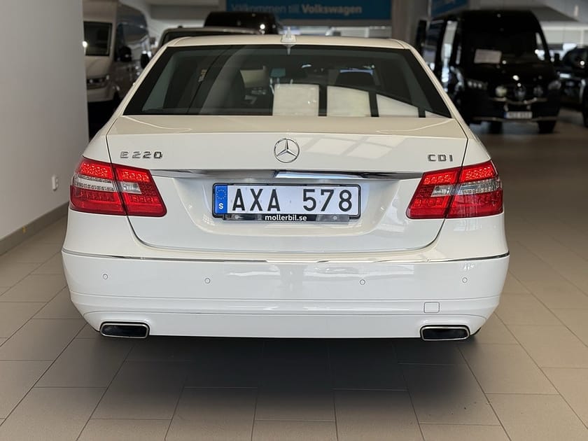 Bild 3 av Mercedes-Benz E 220 CDI BE Avantgarde 170hk Sensorer/Halvskinn