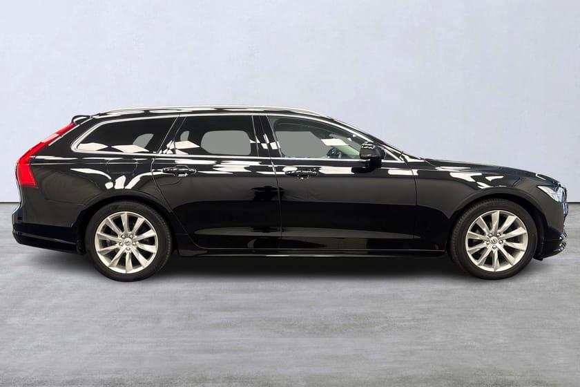 Bild 3 av Volvo V90 D4 AWD Momentum SE