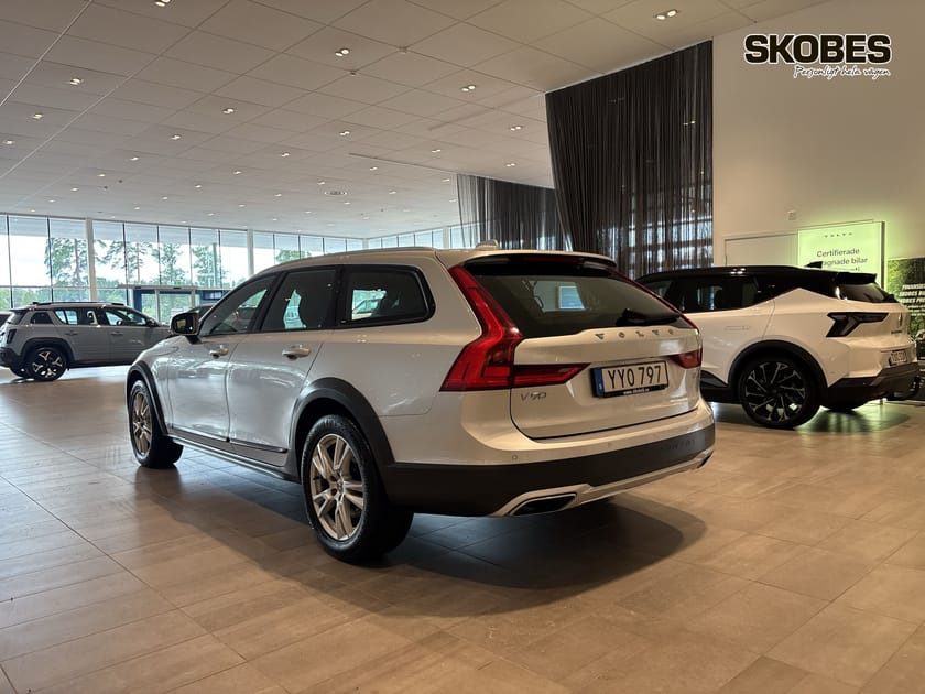 Bild 4 av Volvo V90 Cross Country D4 AWD Pro Edition