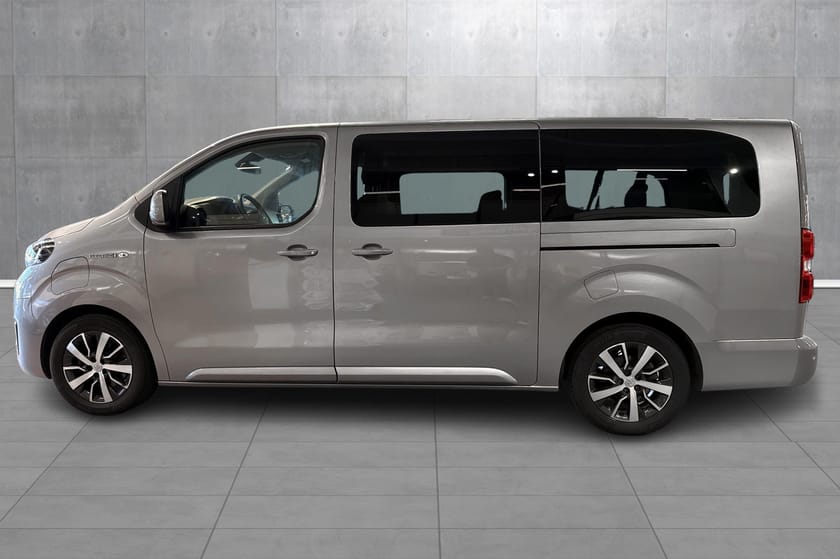 Bilde 2 av Toyota ProAce Verso Electric 8 seter /